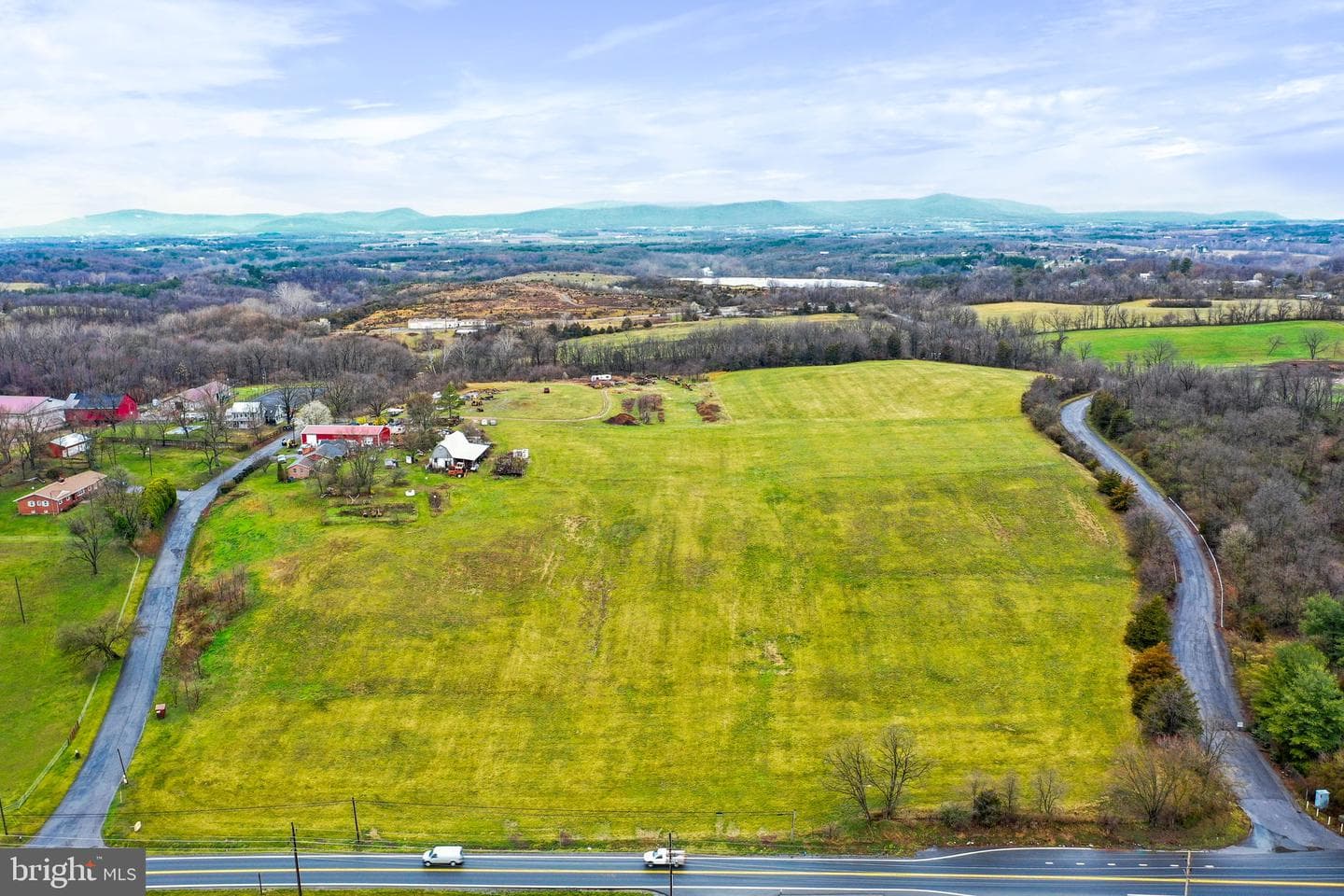 13224 Greencastle Pike photo 1