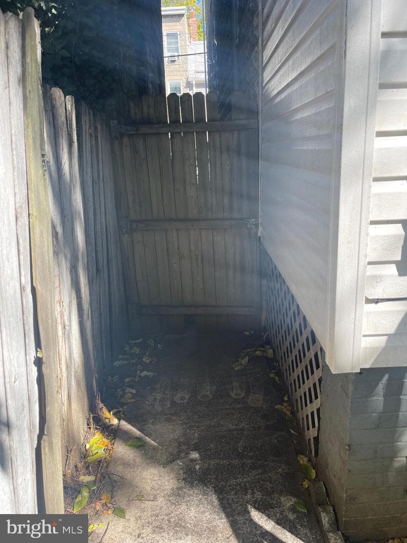 109 Randolph Avenue photo 19