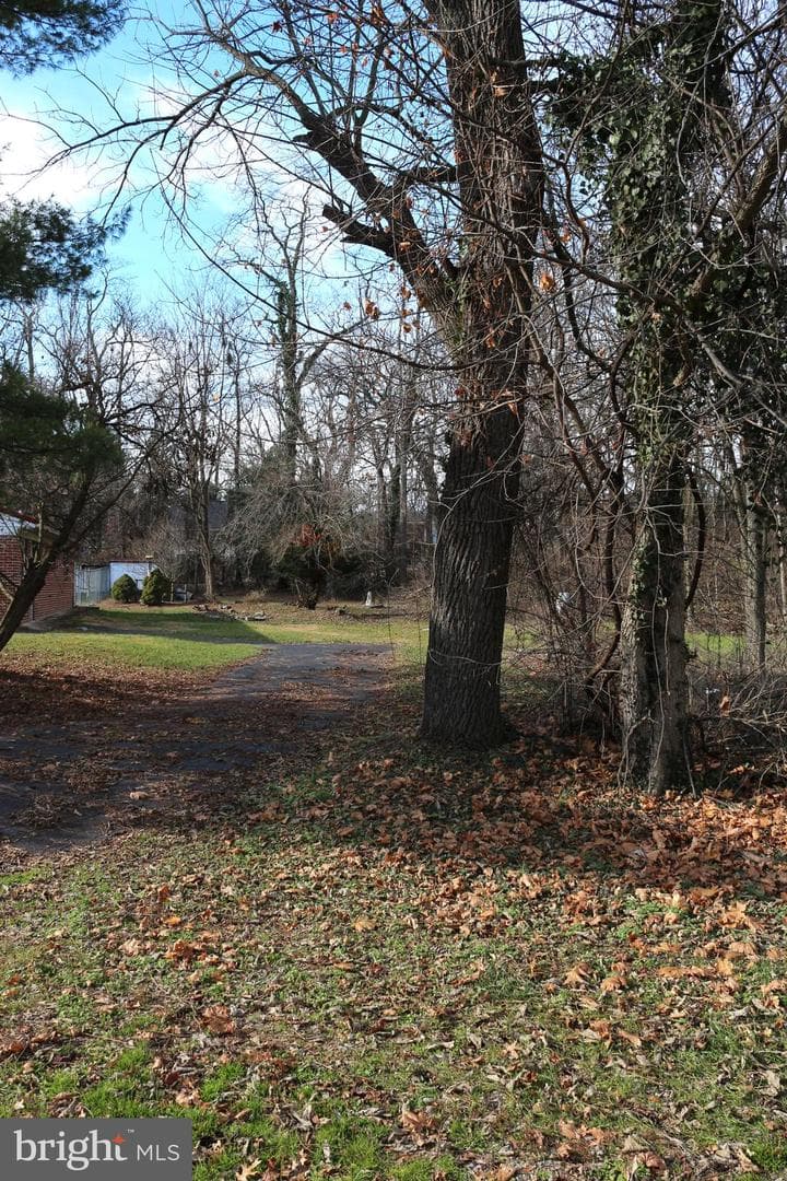 1009 Linwood Road photo 11