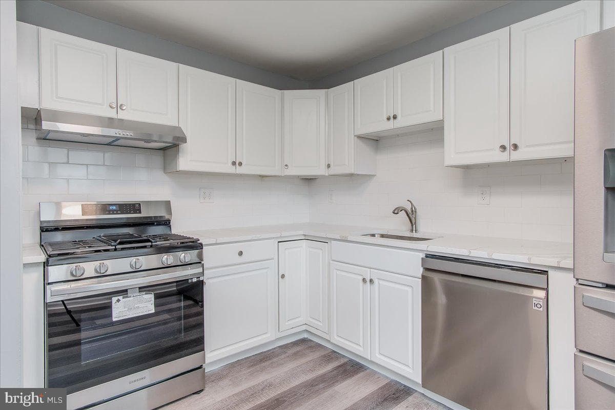 1207 Outer Drive photo 15
