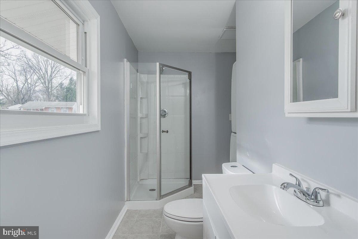 1207 Outer Drive photo 24