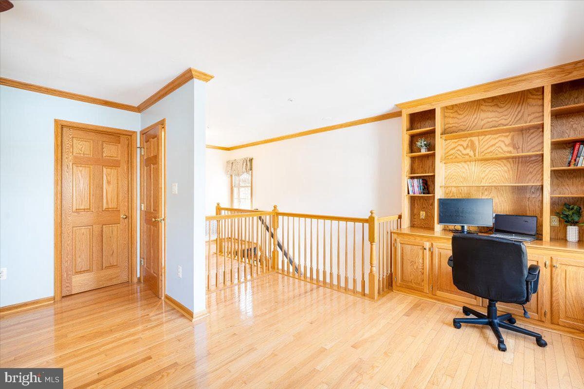 1215 Lindsay Lane photo 32