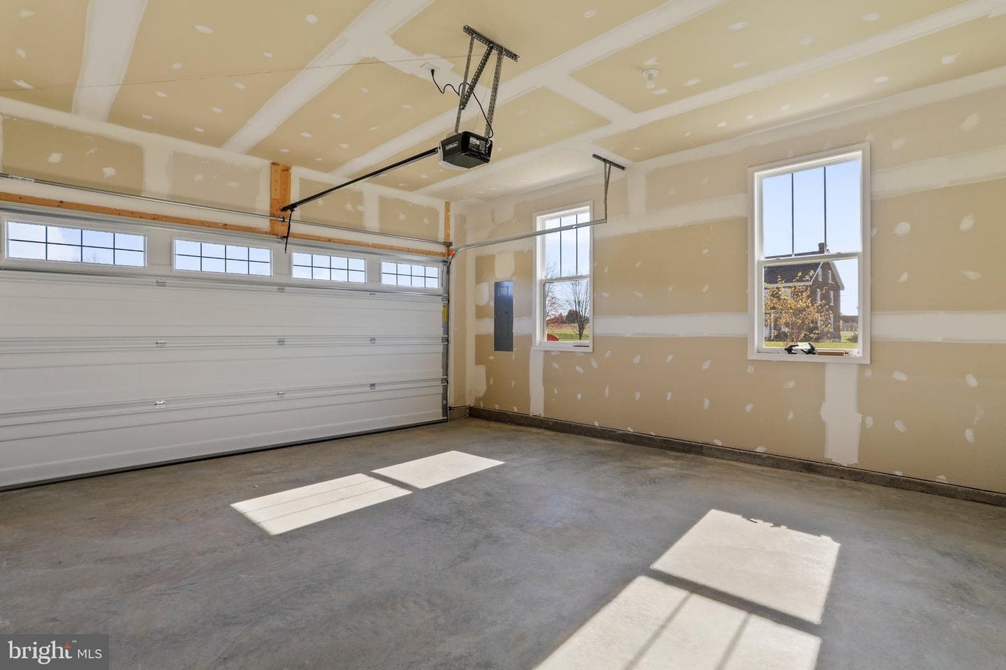 13807 Pulaski Drive photo 15