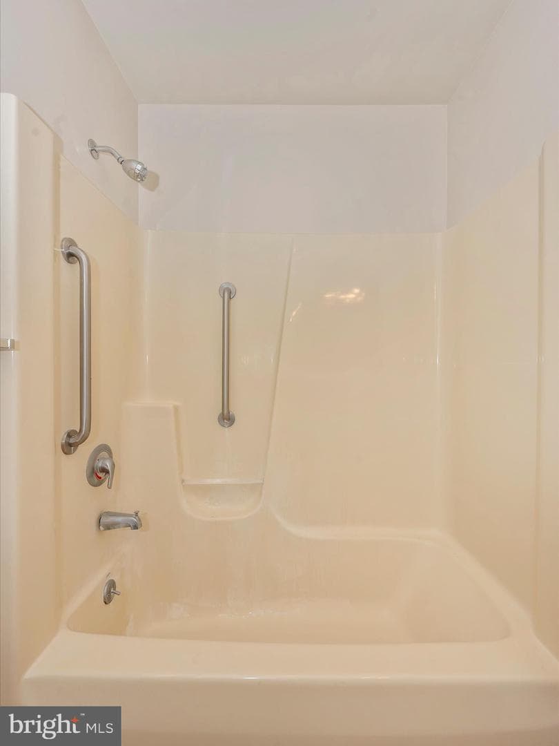 1220 Hunters Woods Drive photo 25