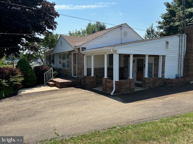 12922 Salem Avenue photo 12