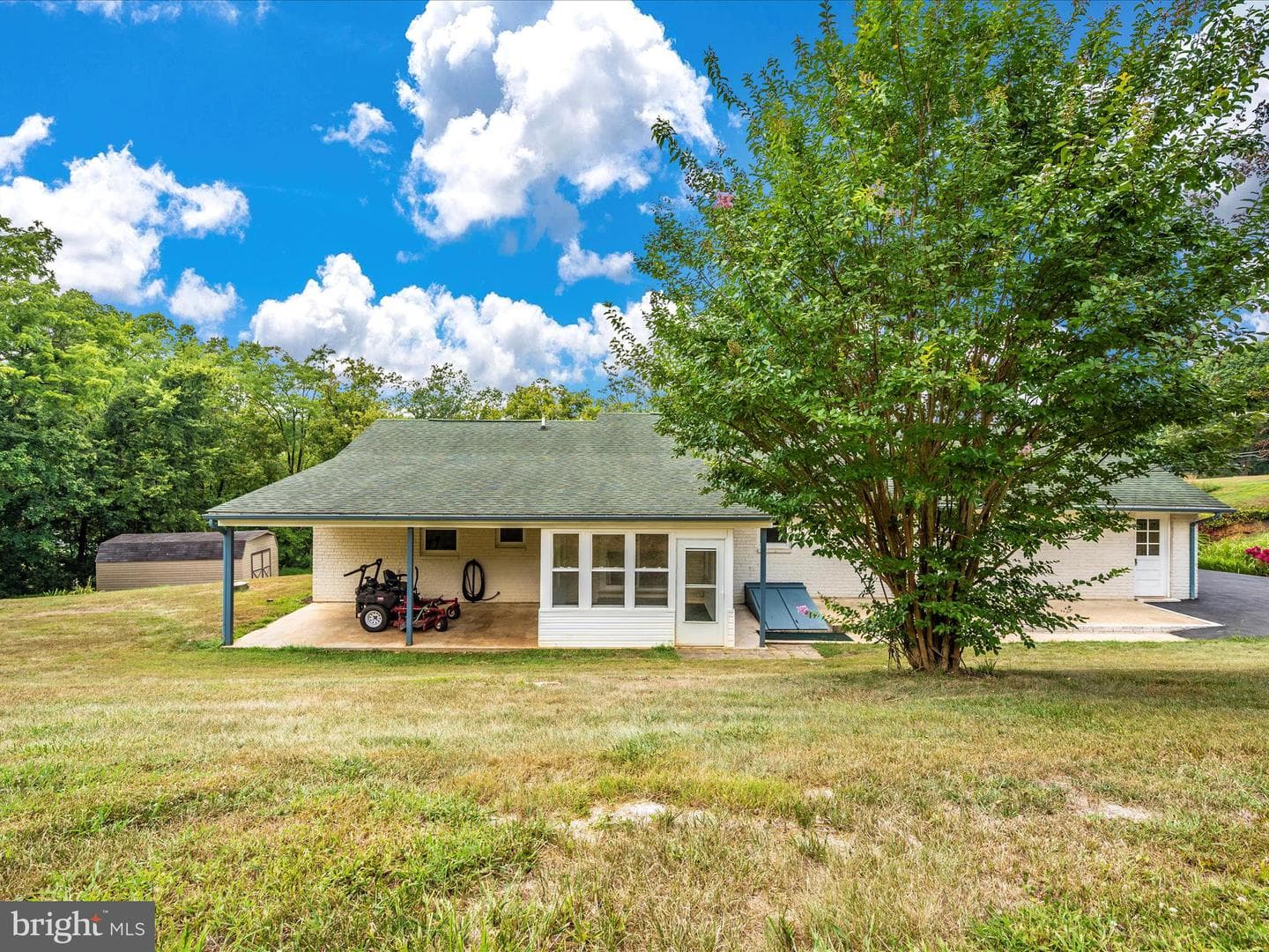 208 E Antietam Street photo 38