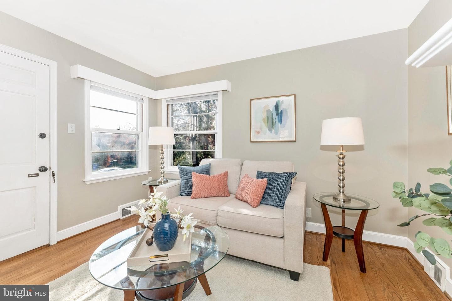 951 View Street photo 14