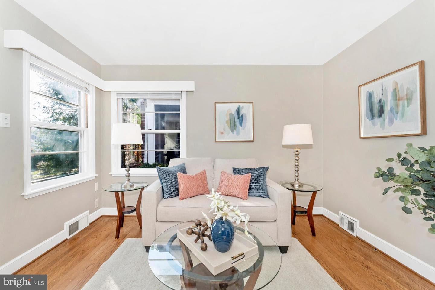 951 View Street photo 15