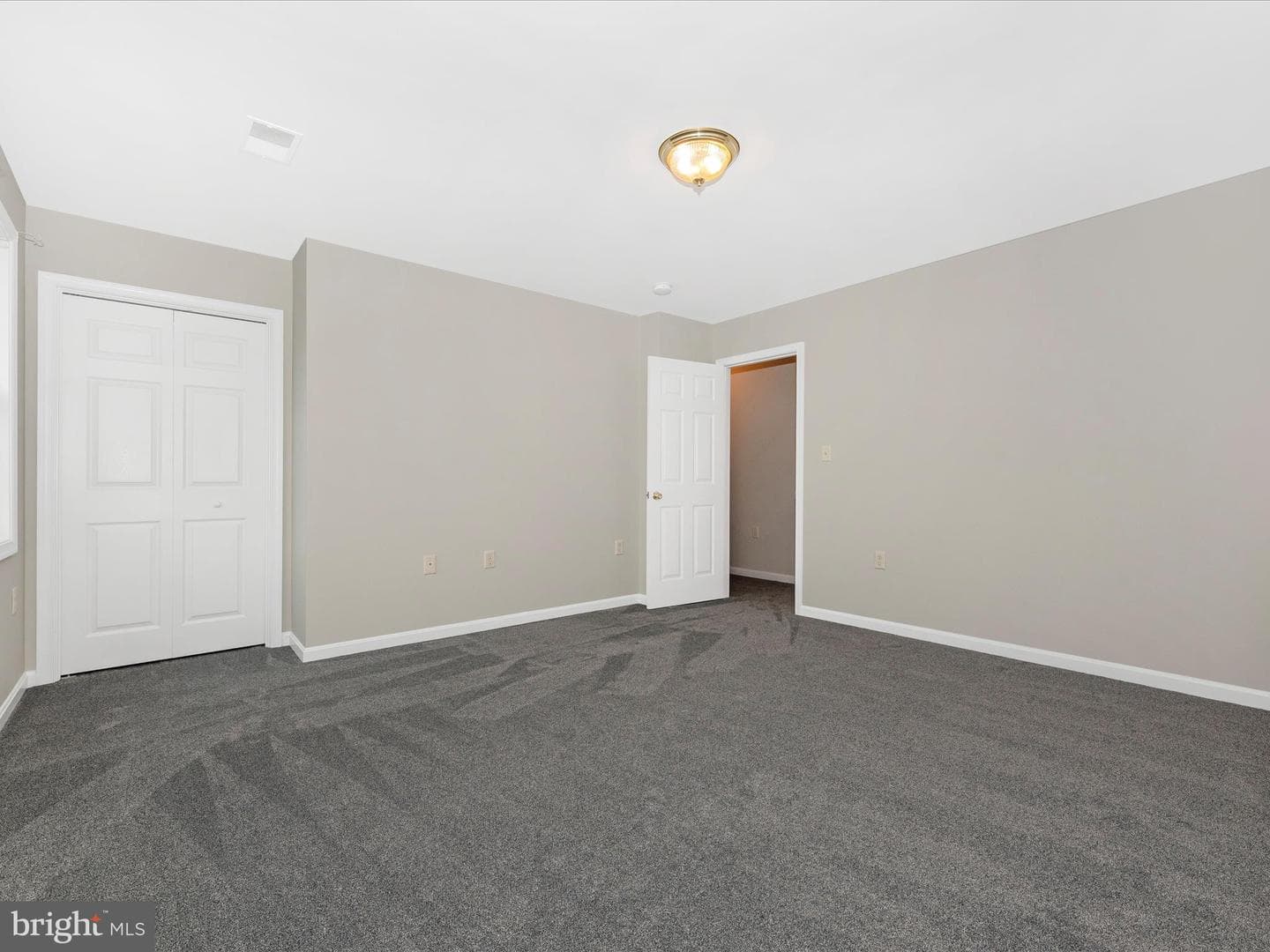 13742 Village Mill Drive photo 27