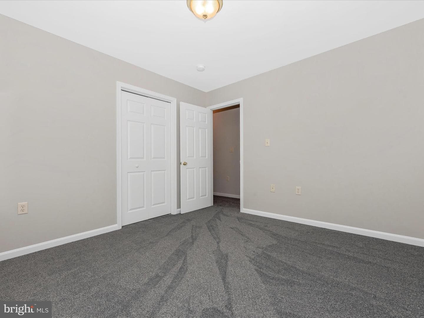 13742 Village Mill Drive photo 32