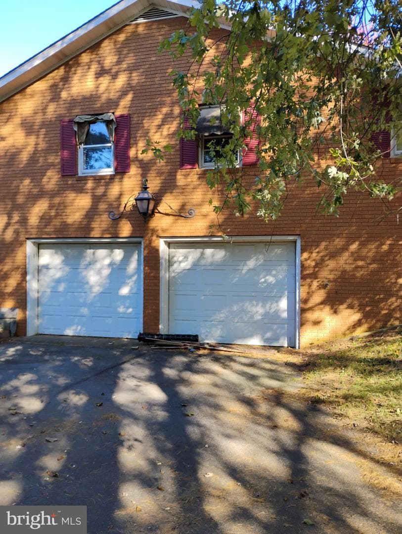 16528 Lappans Road photo 3
