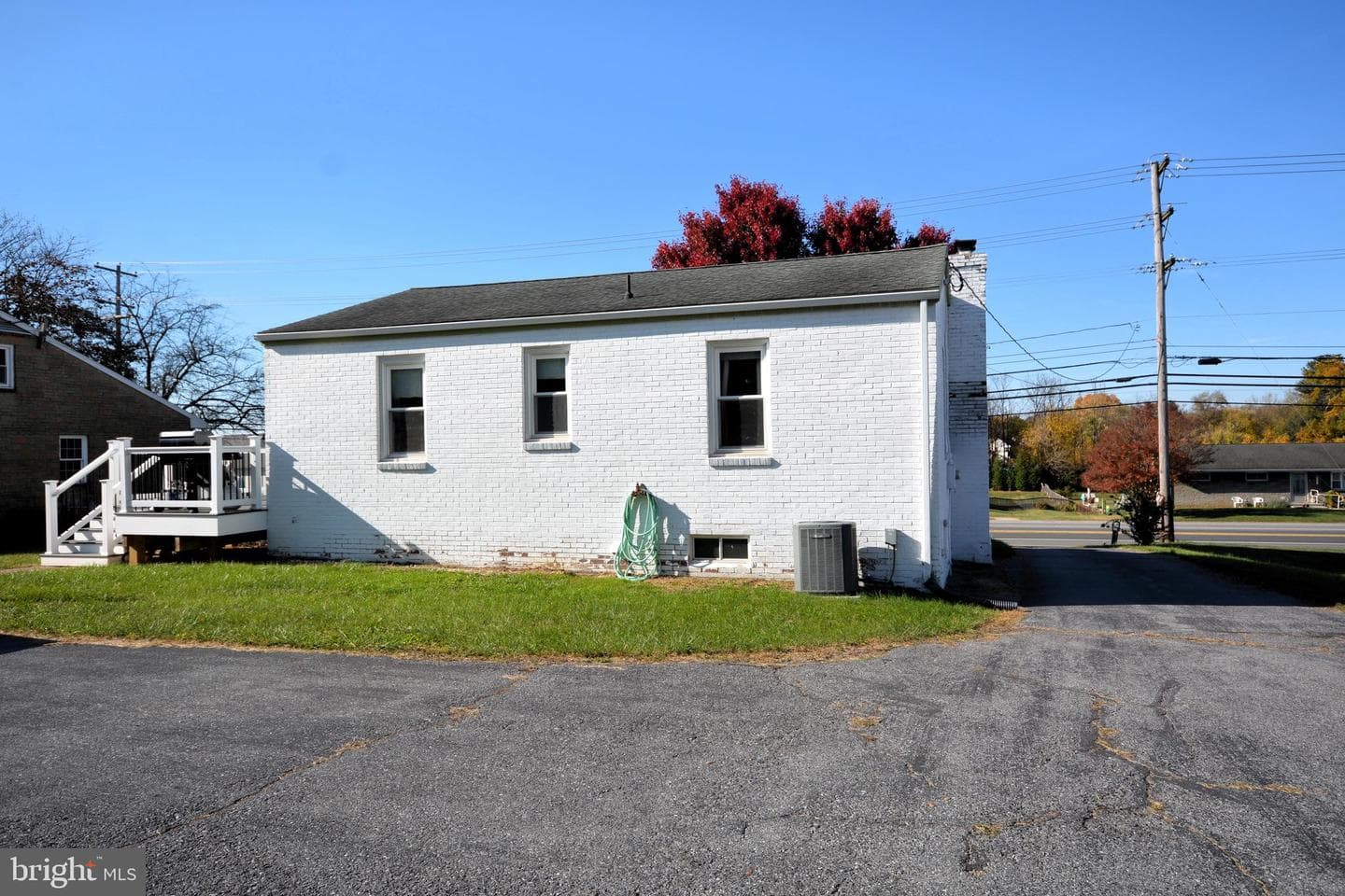 9647 Sharpsburg Pike photo 5