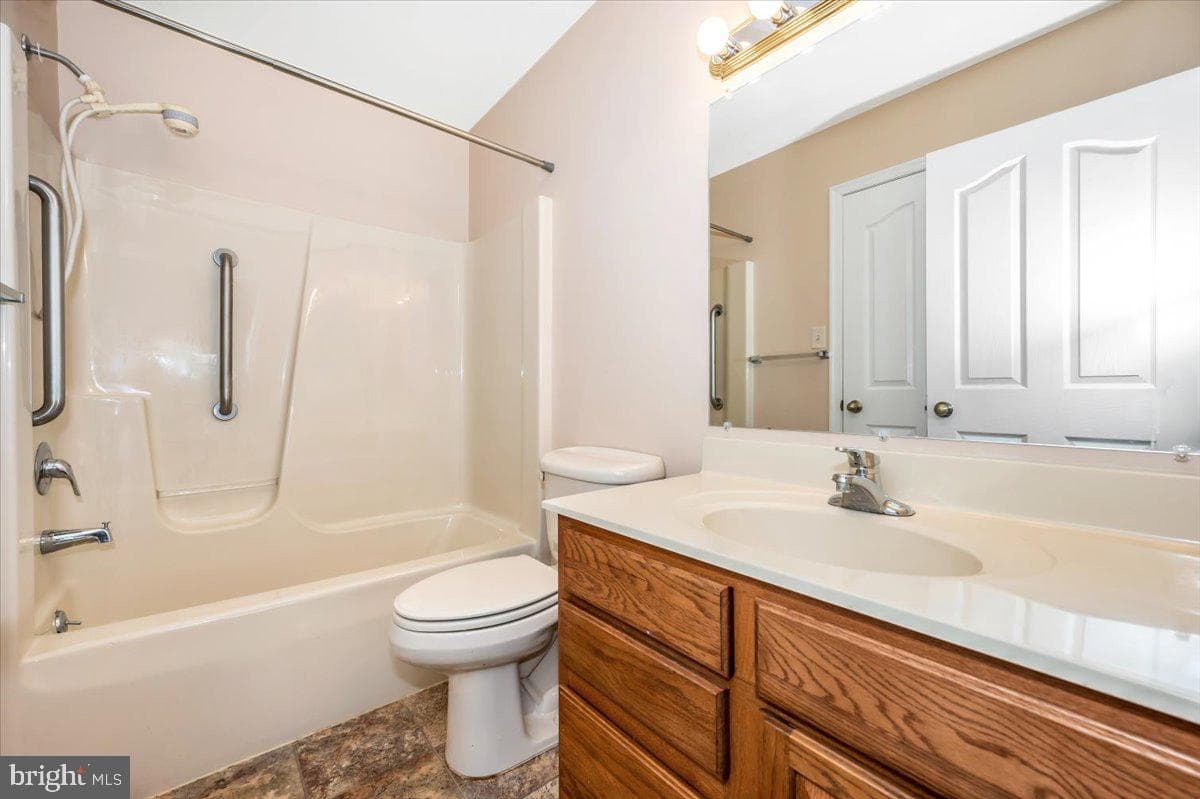 1230 Hunters Woods Drive photo 23