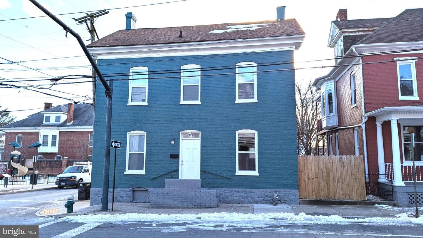 71 East Avenue photo 4
