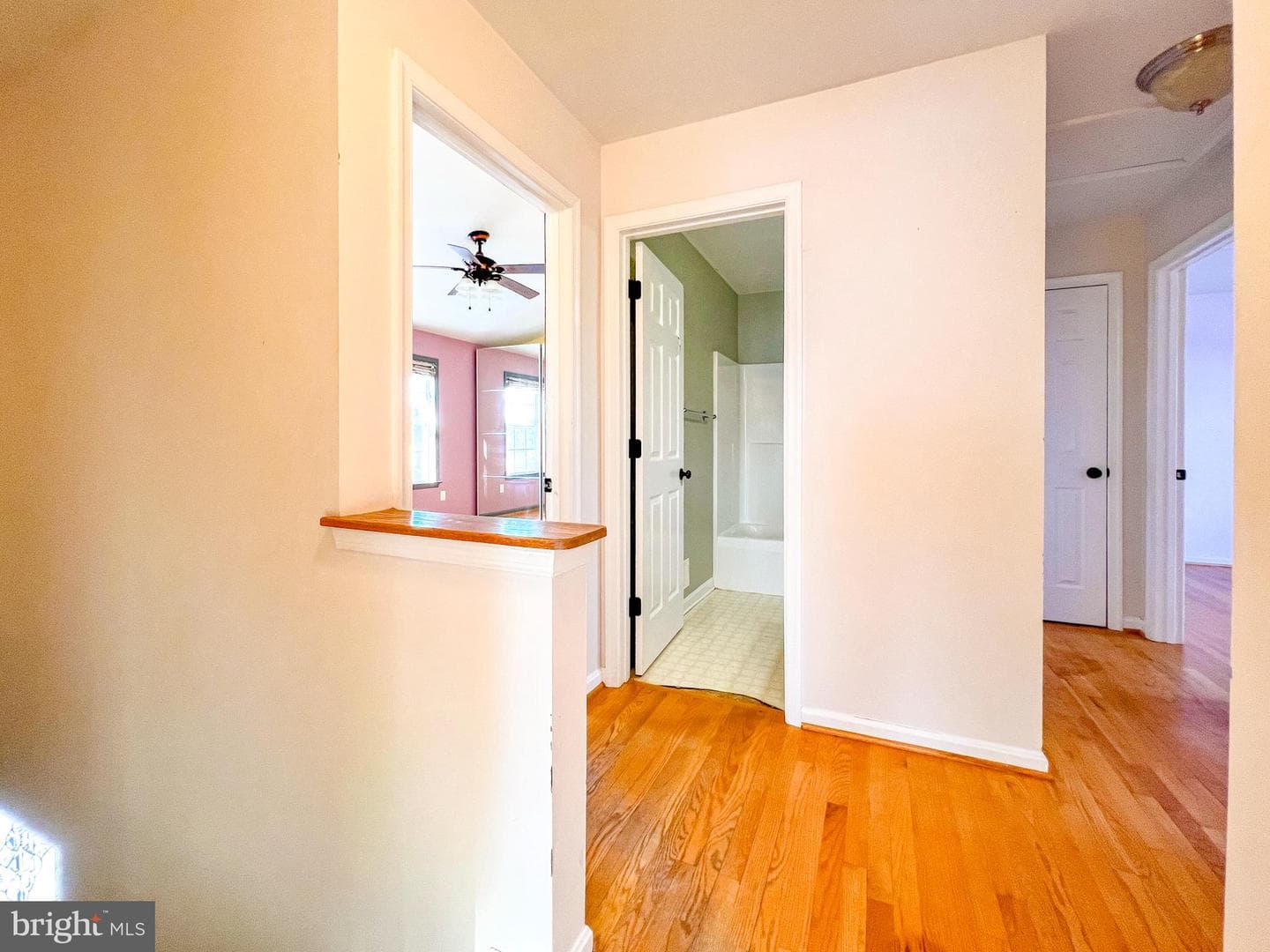 430 Westminster Court photo 32