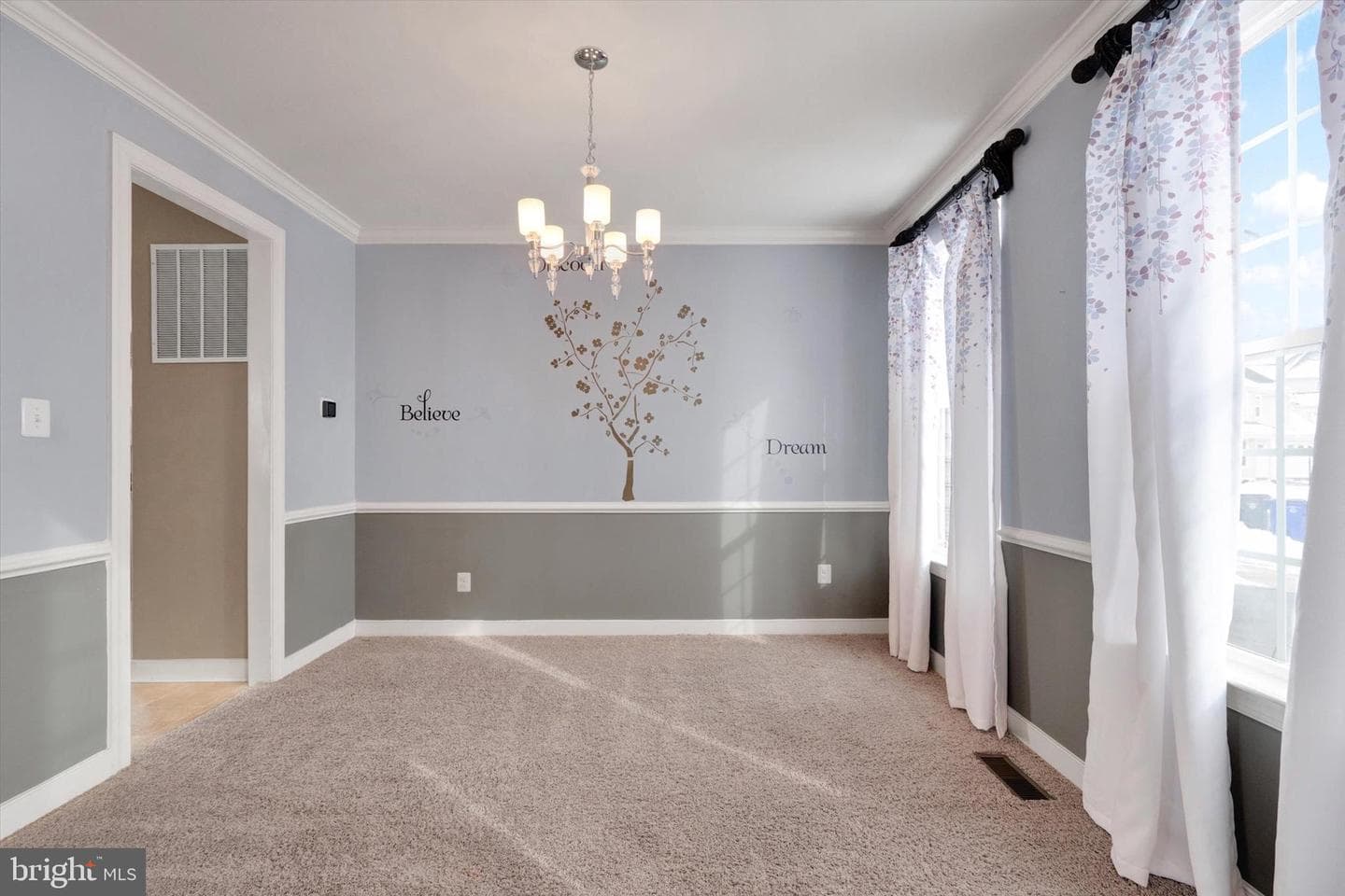 12518 Olivine Court photo 7
