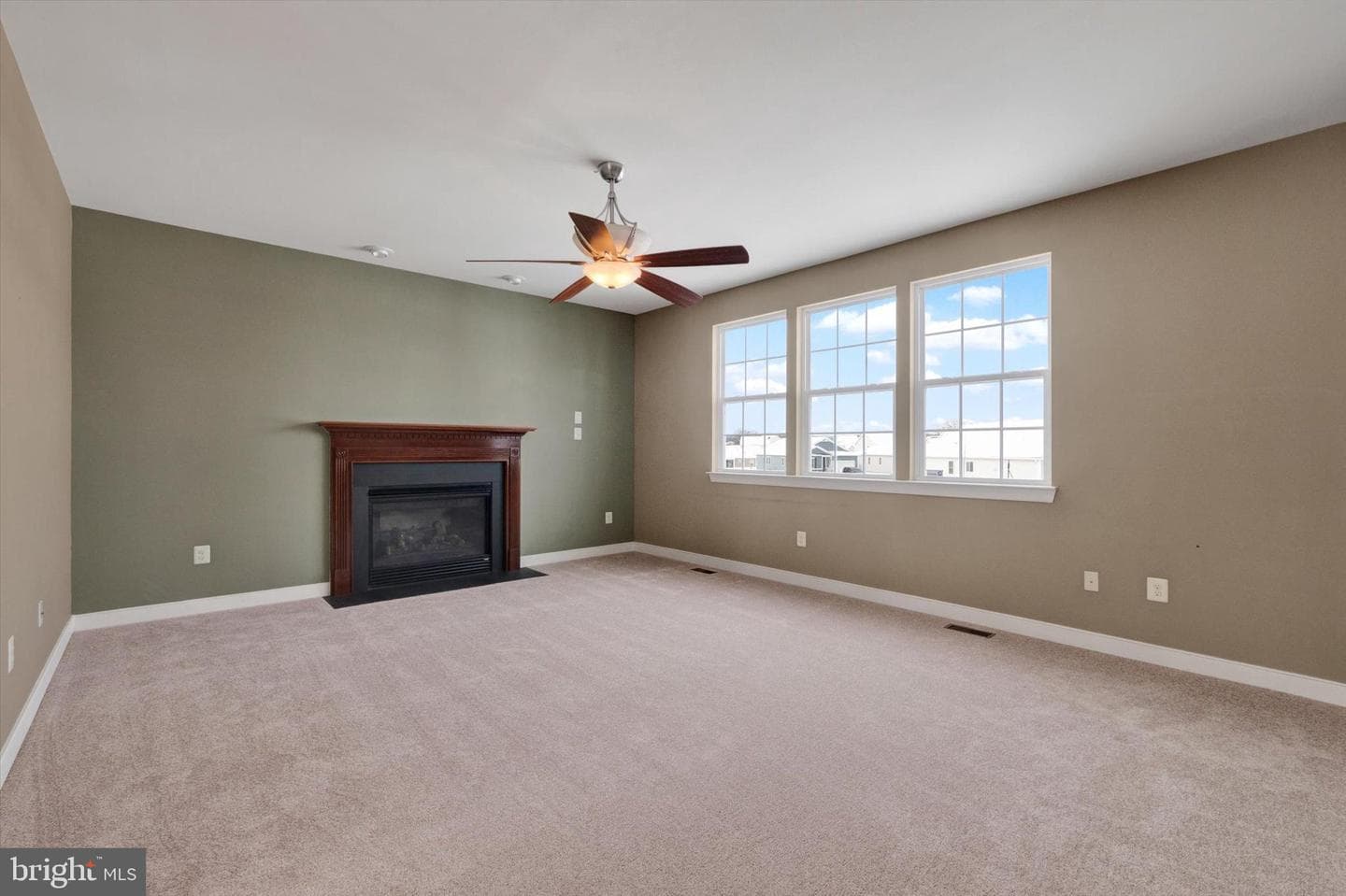 12518 Olivine Court photo 9