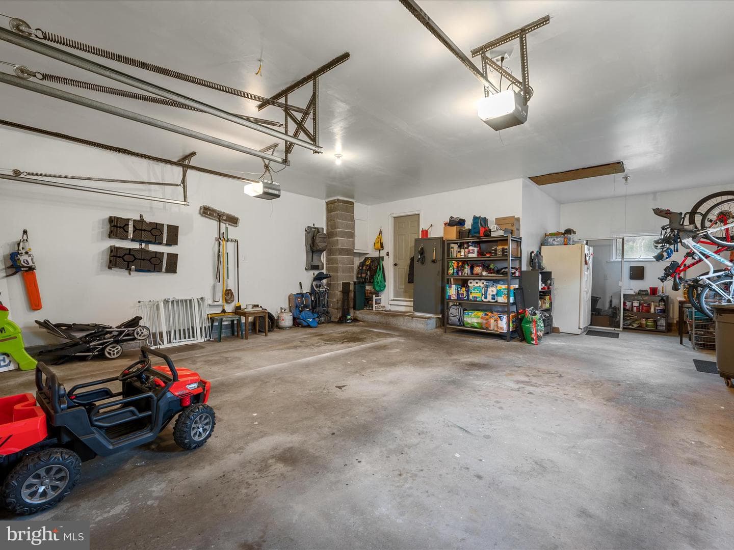 11439 Englewood Road photo 43