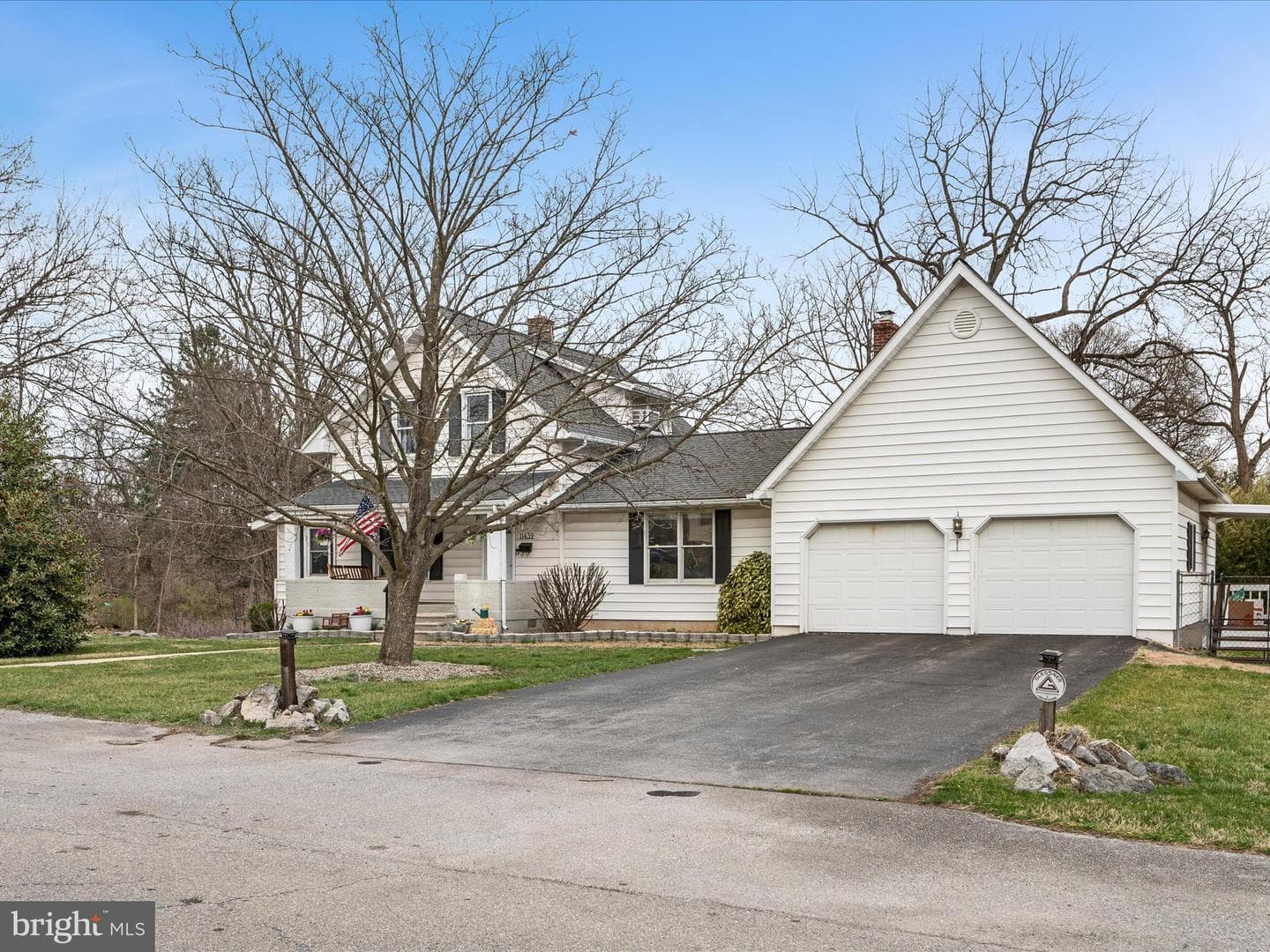 11439 Englewood Road photo 44