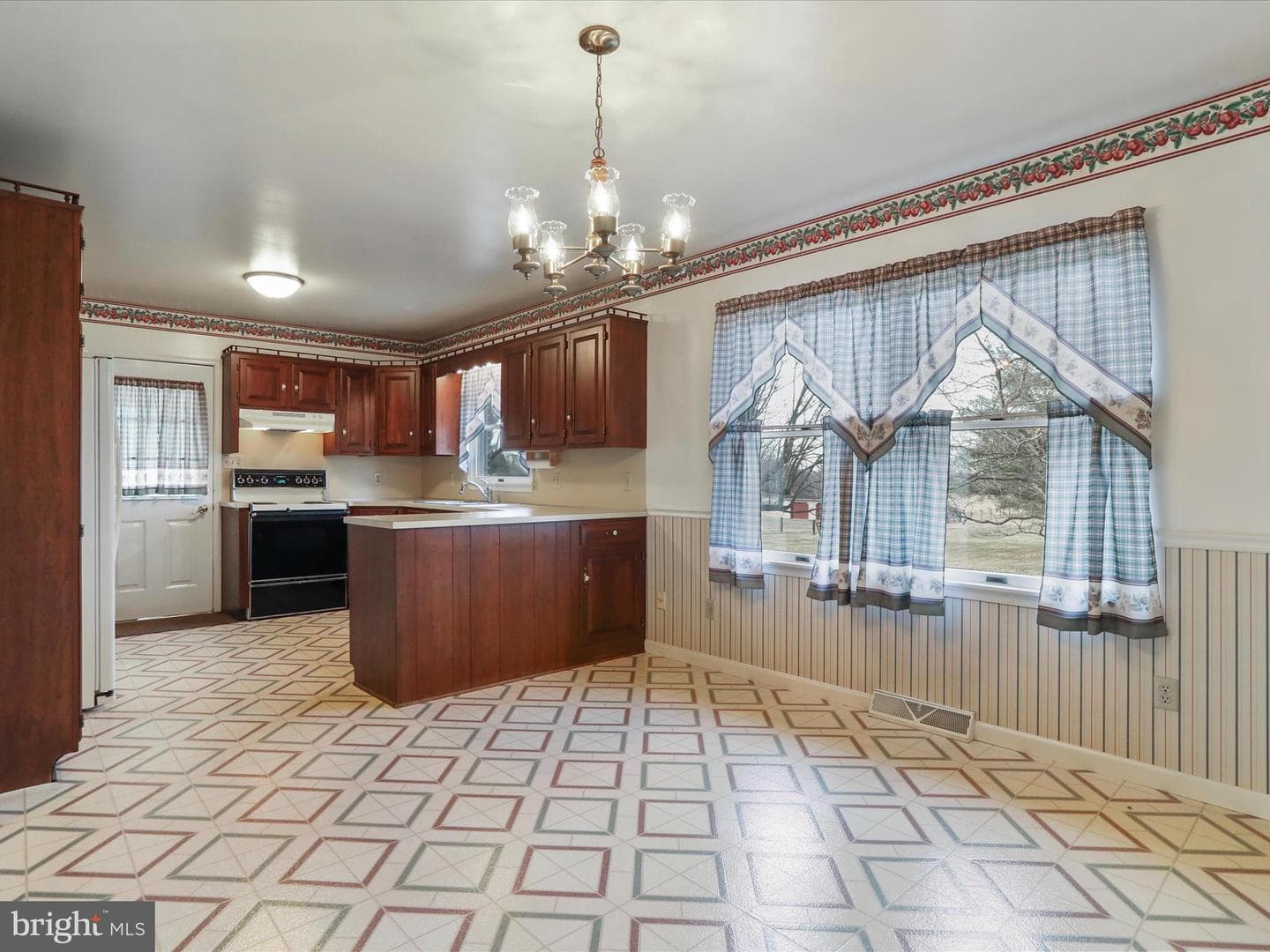 18045 Lappans Road photo 22