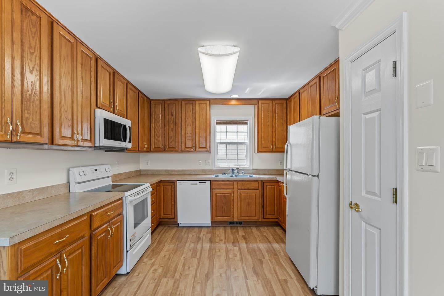 342 Vale Street photo 18