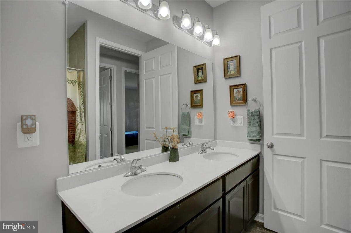 12427 Gemstone Drive photo 22