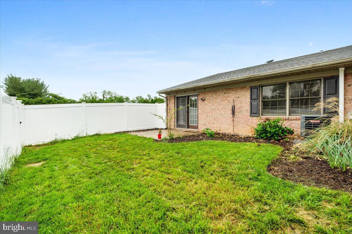 1031 Matthew Court photo 30