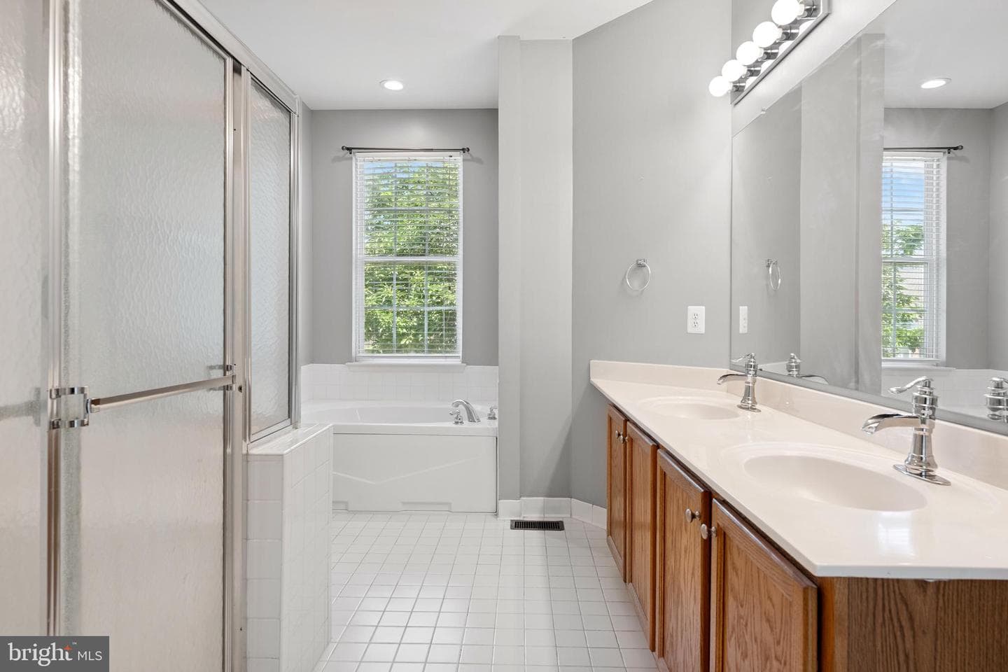 212 Chieftan Lane photo 48