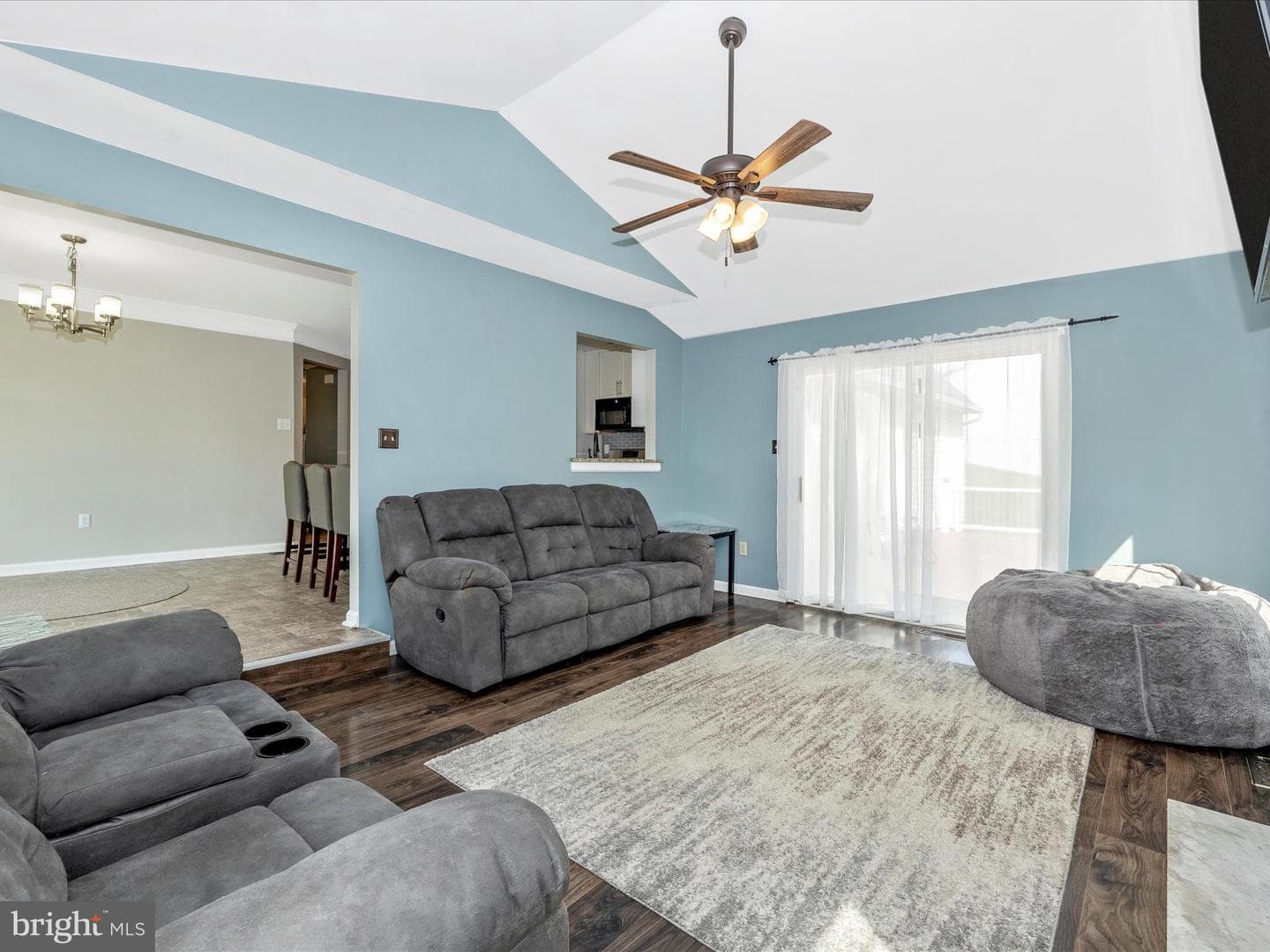 1926 Londontowne Drive photo 12