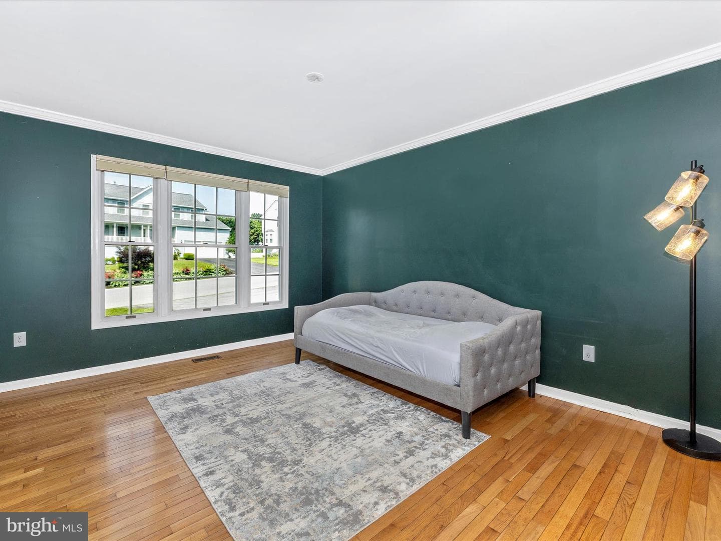 1926 Londontowne Drive photo 2