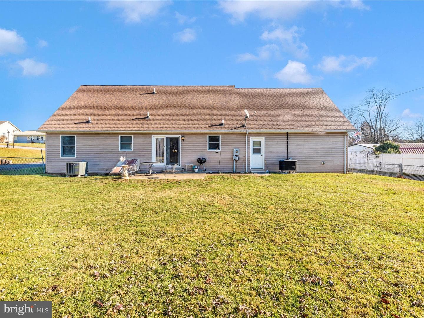 13902 Weaver Avenue photo 42