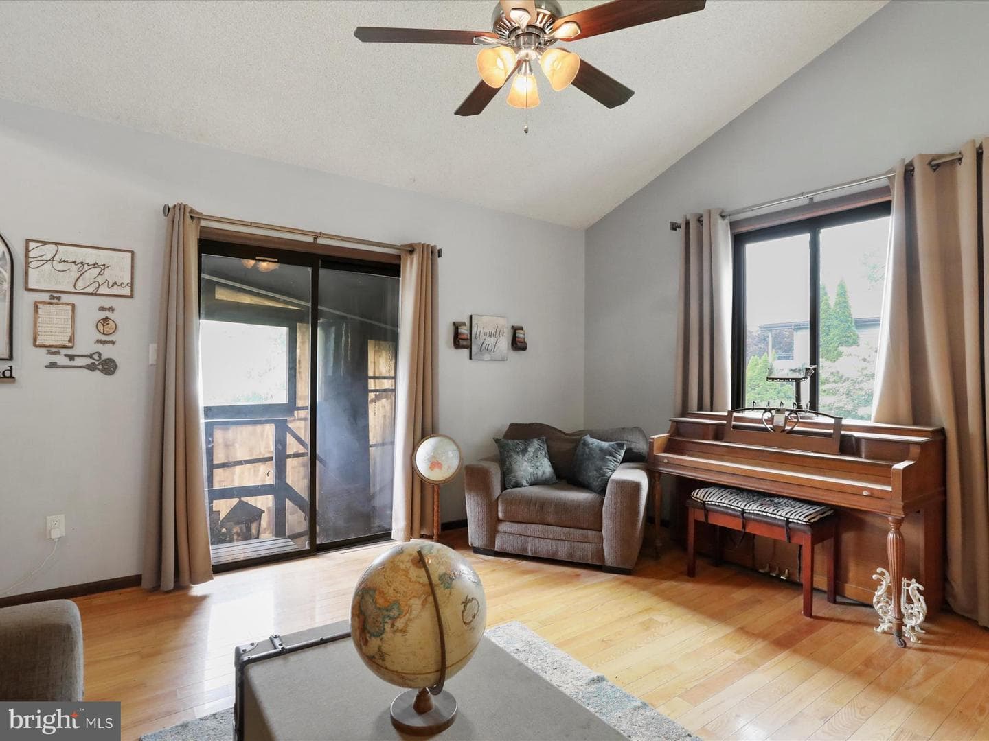 11815 Oriole Drive photo 23