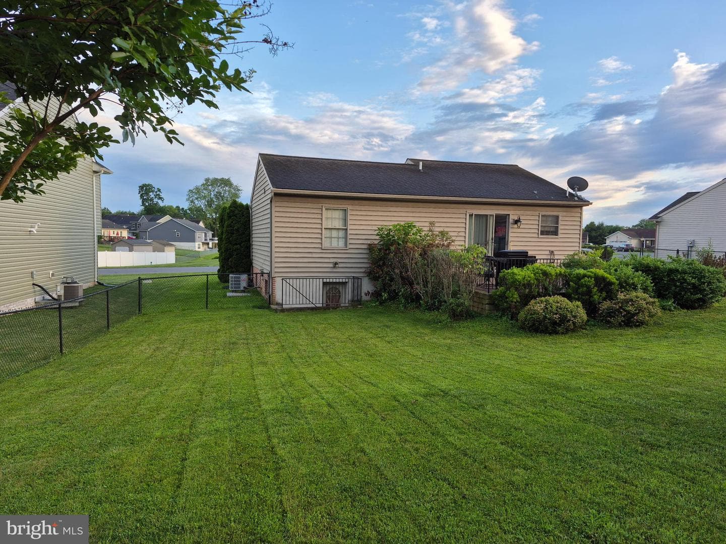 344 Dayspring Lane photo 15