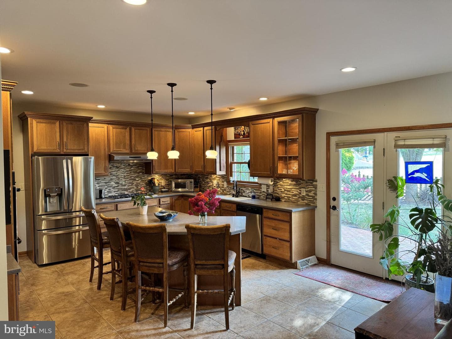 208 Montclair Court photo 10