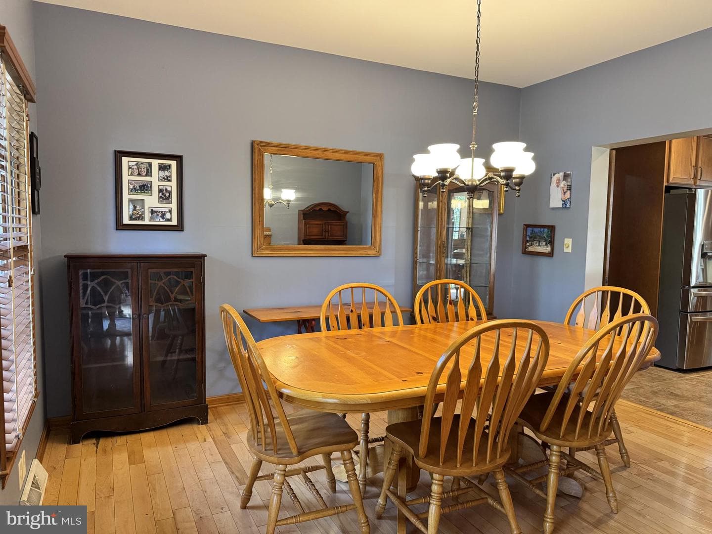 208 Montclair Court photo 31