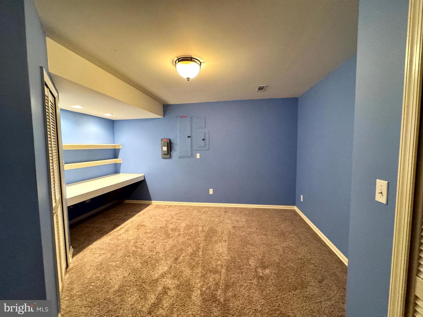 208 Montclair Court photo 62