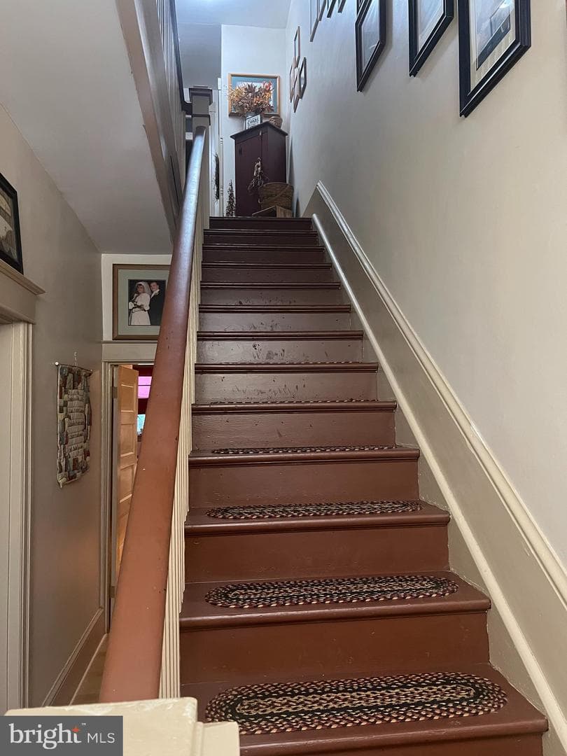 1034 Hamilton Boulevard photo 11