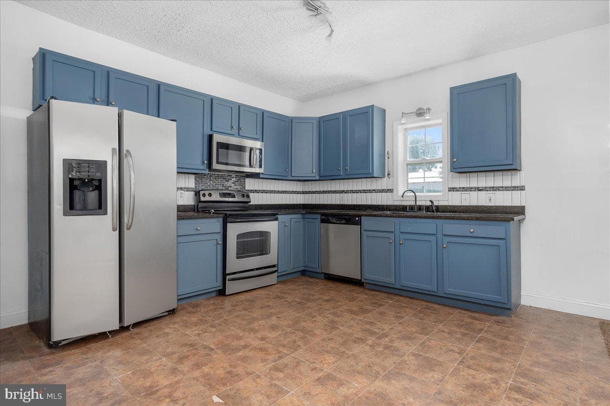 550 N Mulberry Street photo 10