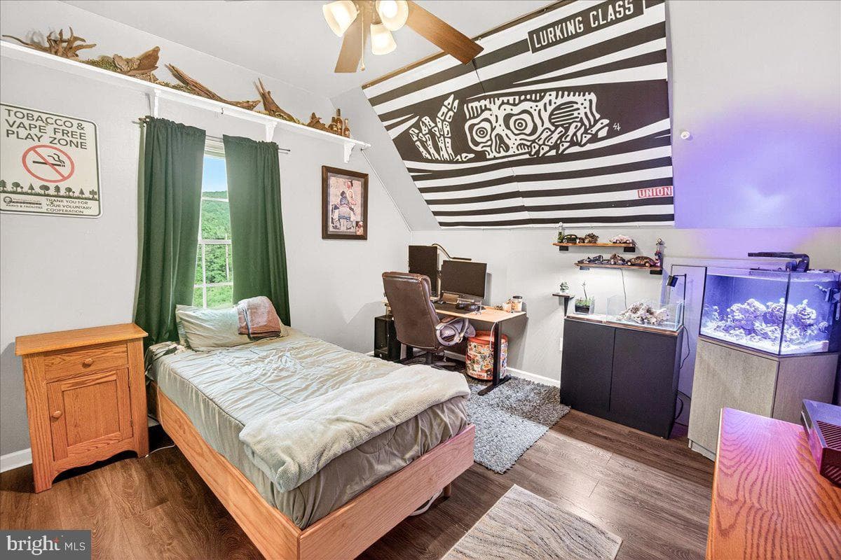 3117 Valley View Court photo 25