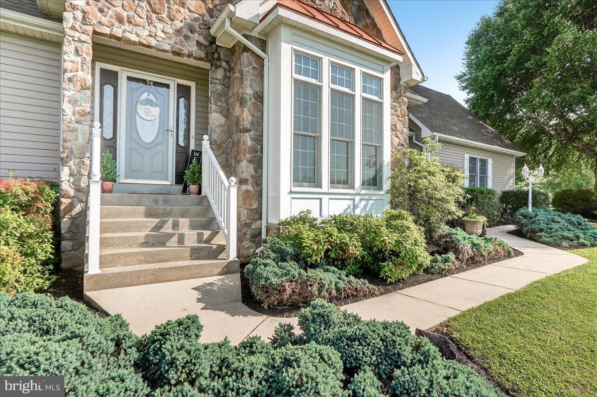 3117 Valley View Court photo 4