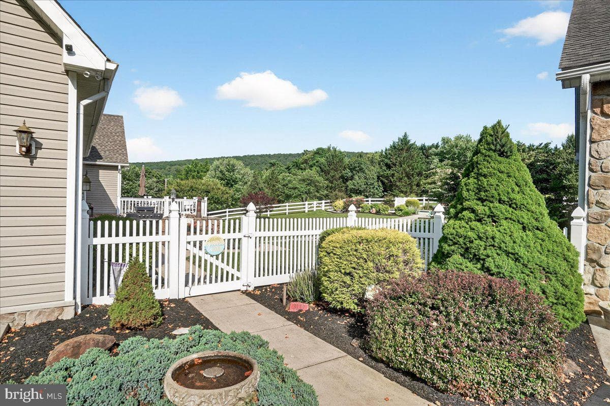 3117 Valley View Court photo 49
