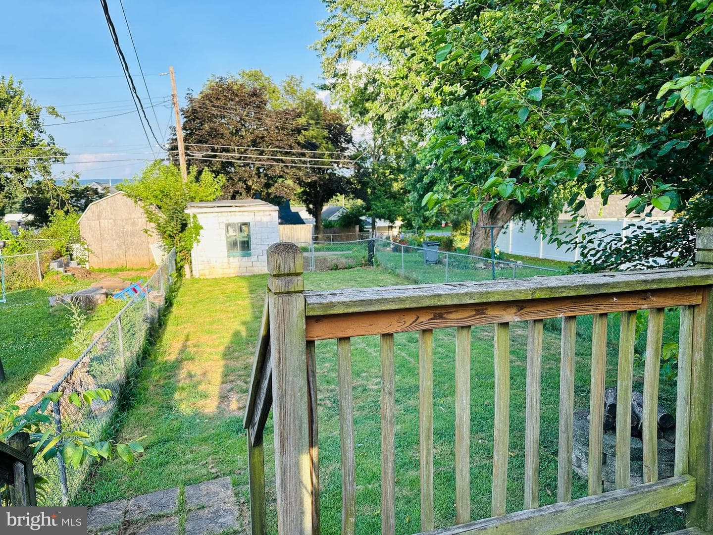 1048 Corbett Street photo 6