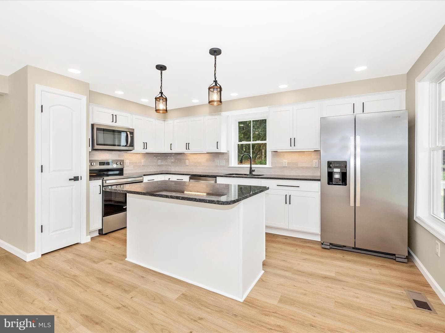 14241 Ritchie Road photo 15