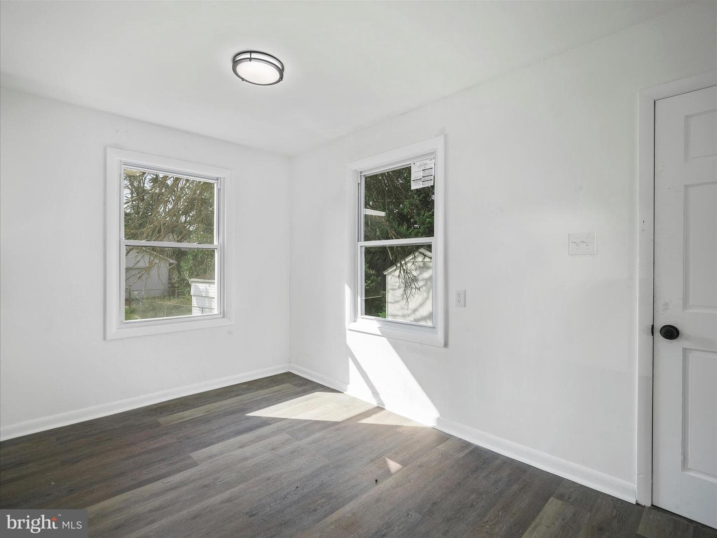 870 Pine Street photo 17