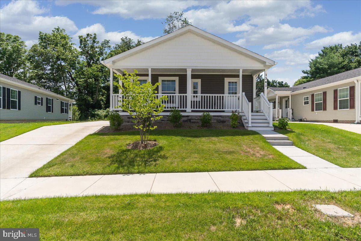 1361 Connecticut Avenue photo 4