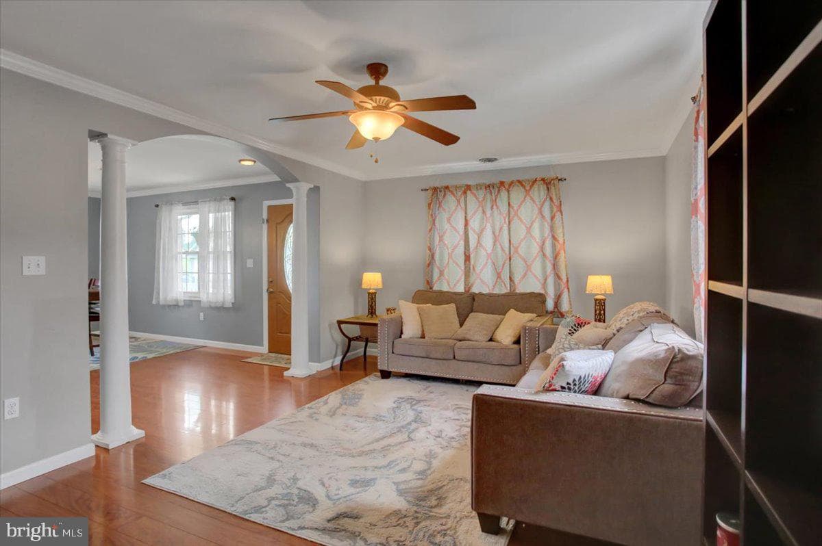 11924 Sun Valley Drive photo 12