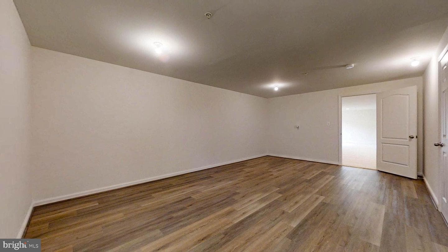 9322 Alloway Drive photo 38