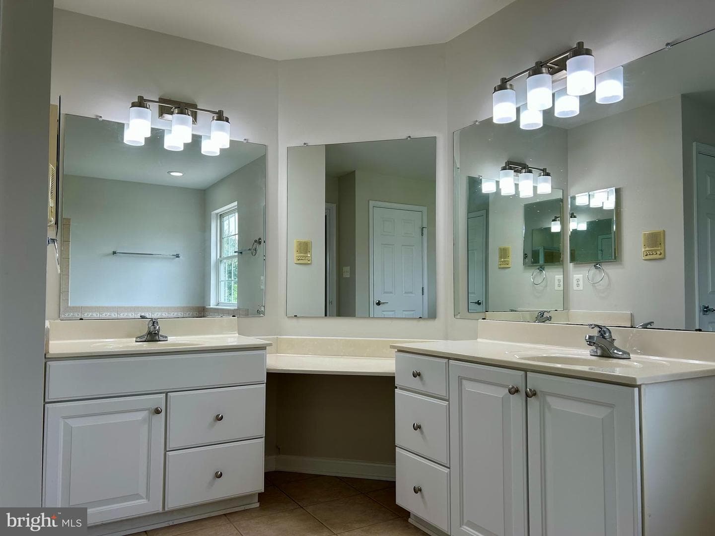 109 Conestoga Court photo 8