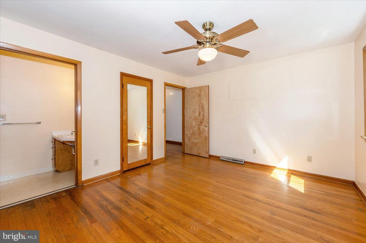 12026 Christy Avenue photo 17