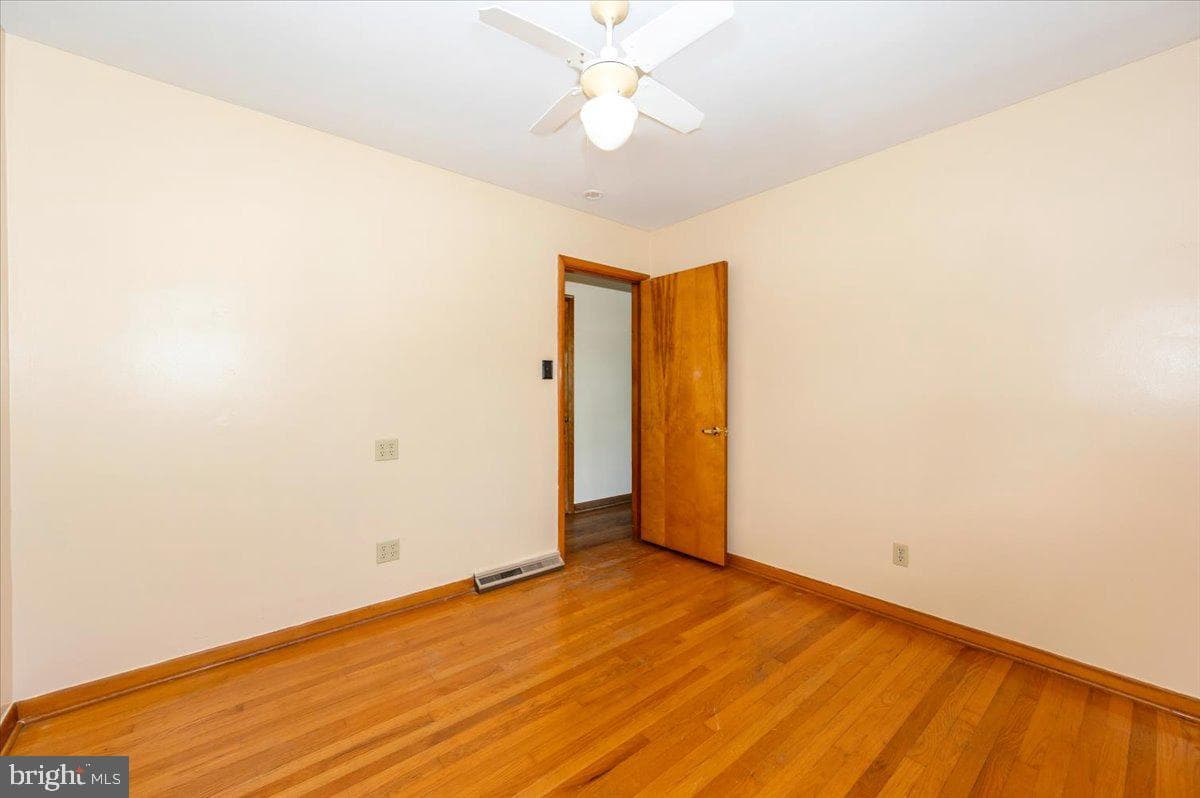 12026 Christy Avenue photo 22